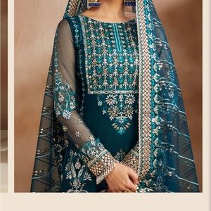 Lashkara 3 piece suit INDIAN/ DESI SUIT